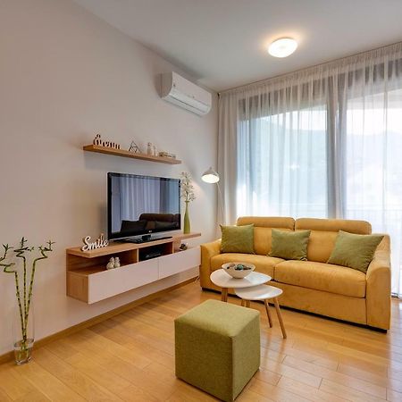 Sunray Apartment Tivat Ngoại thất bức ảnh